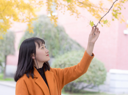 菲律宾女子大学英文名